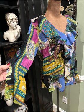 Sunny Taylor Ruffle Paisley Front Button Blouse – Size S – Vibrant & Boho